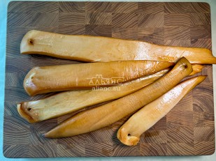 Пелядь холодного копчения: Кальмар палочки х/к